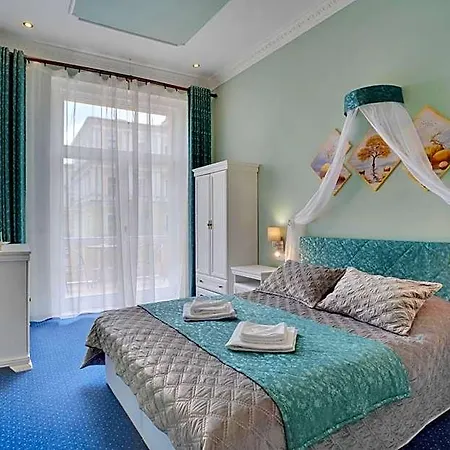 Hotel Aphrodite 4*